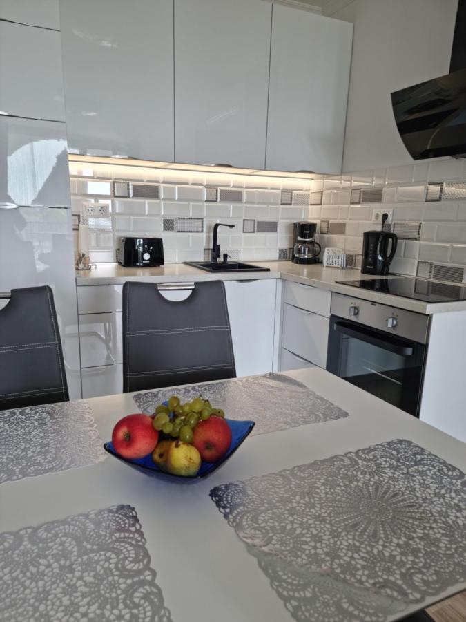 Best Silver Apartman Siófok Exteriör bild